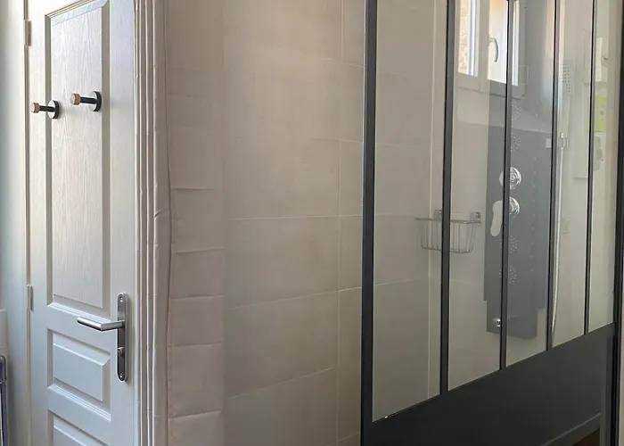 Equipped - Paris, 15th * باريس